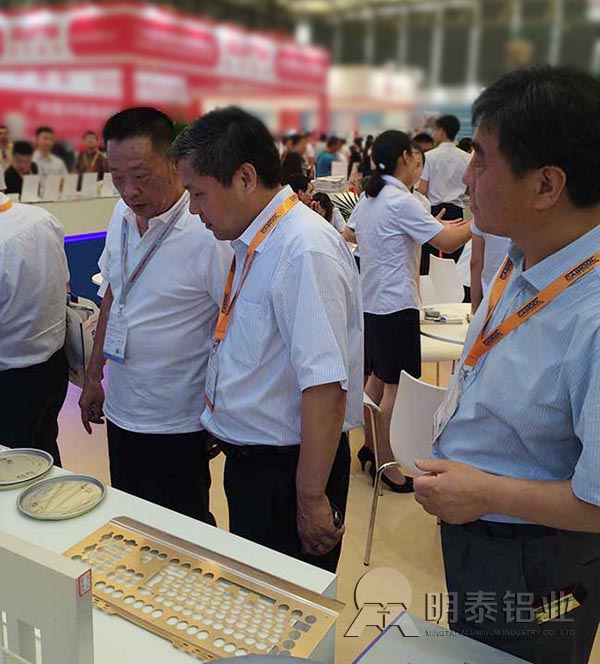 榴莲榴莲榴莲榴莲网址铝业展会现场