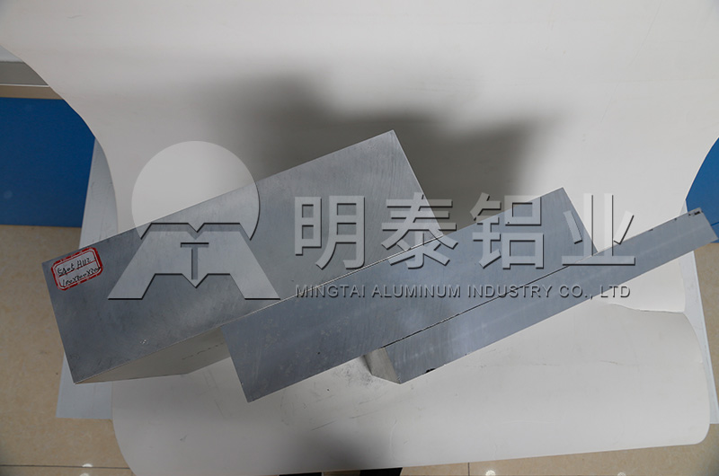 镜面榴莲视频APP污下载网站性能优良